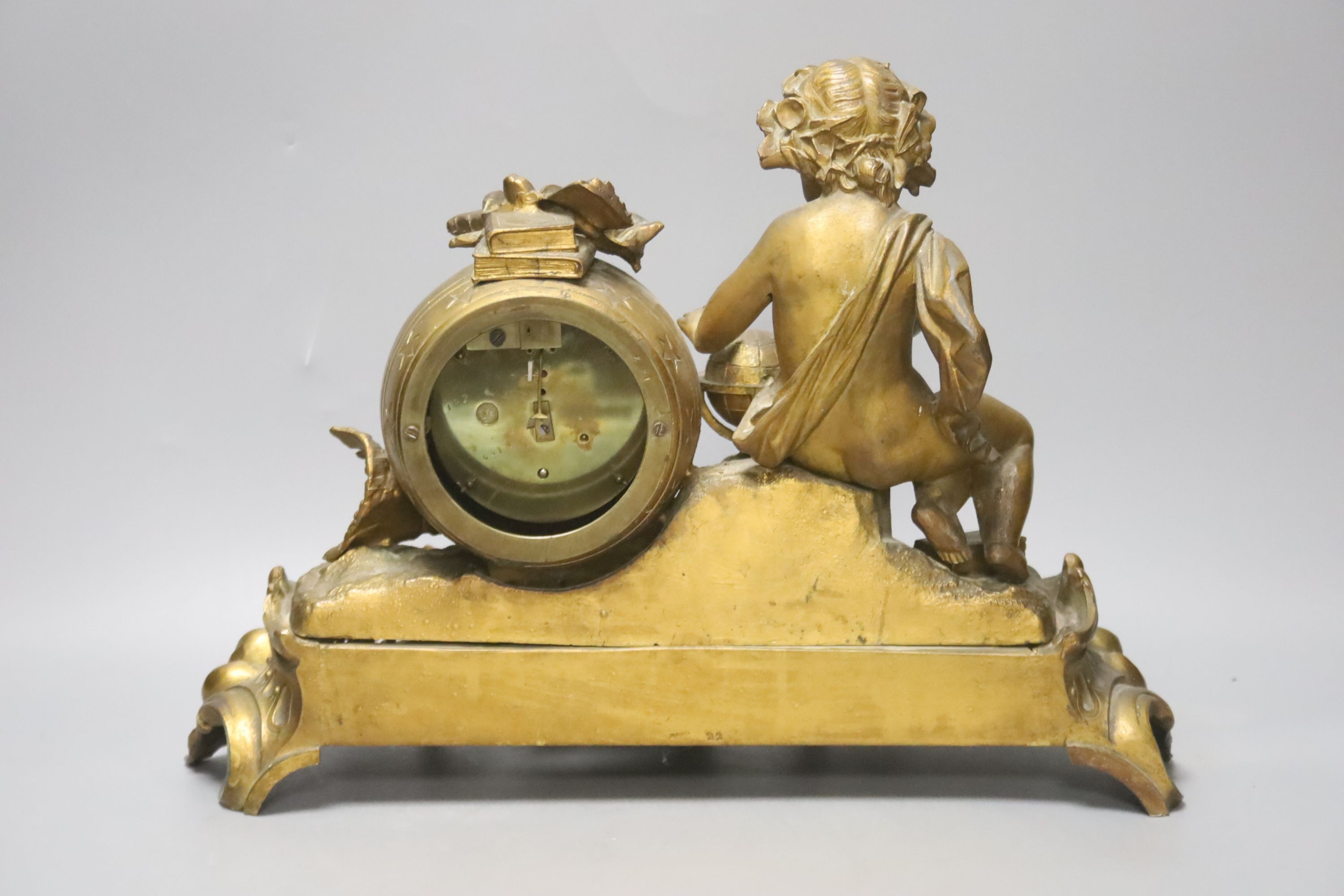 French gilt spelter figural mantle clock, 27cm pendulum, no key